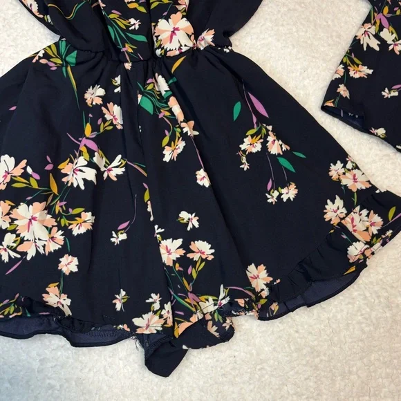 Honey Punch Women Navy Floral Long Sleeve Ruffle Romper - Picture 4 of 10